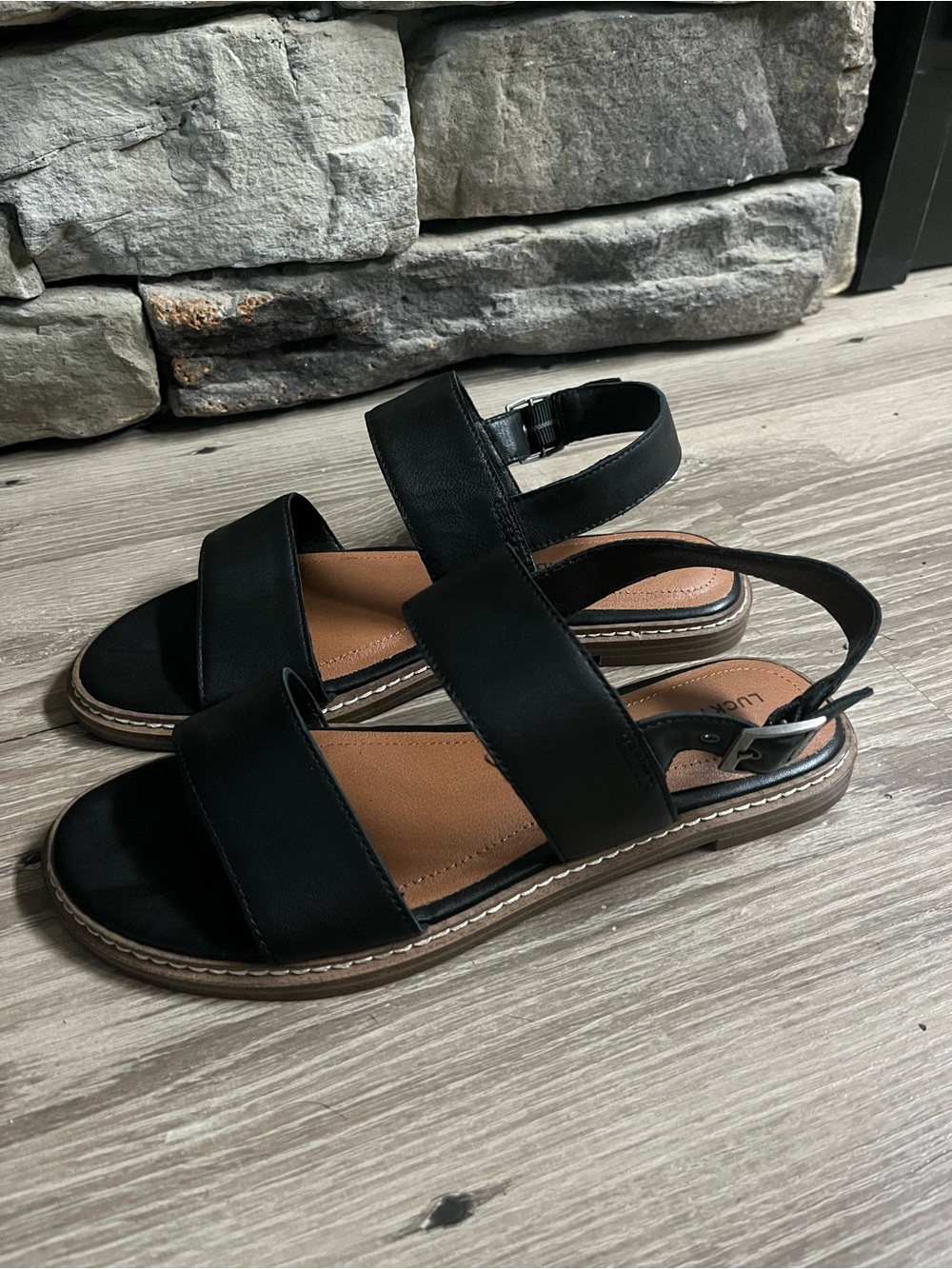 NWOT Lucky sandals/7.5